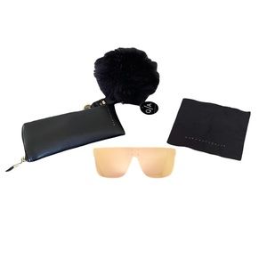 QUAY X KYLIE HIDDEN HILLS SUNGLASSES